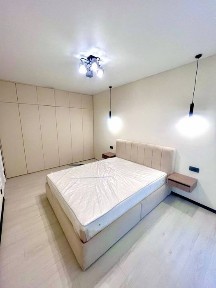 1.5 кімнатна 55 м кв