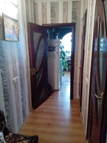 Здається хороша 2х кімнатна квартира Навпроти Епіцентру.