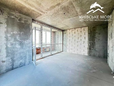 Киев, Причальная ул., 8