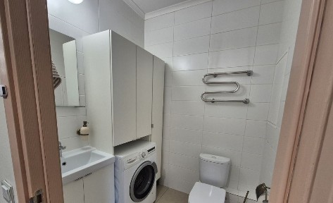 Чернівці, Энтузиастов вул., 7, Черновицкая область, Украина, 58000