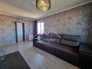 Продажа 3-комнатной квартиры 59 м², Украинская ул., 3