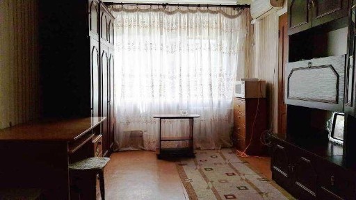 М Деміївська 12 хв ПІШКИ, УКОМПЛЕКТОВАНА з великою кімн, КОНДИЦІОНЕР, БОЙЛЕР
