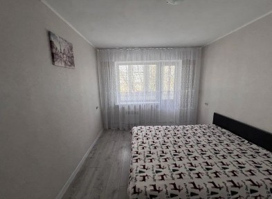 Здається 2 кім квартира з Евроремонтом біля Дендропарку