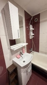 Сдам 2 комнатную квартиру