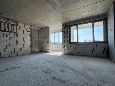 Срочно! Самая низкая цена ! Продам квартиру в Новострое Победа 25500$