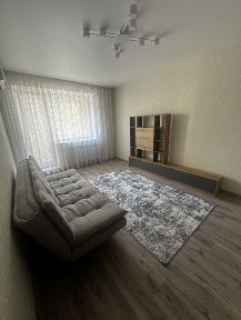 Здається 2-х кім квартира біля Дендропарку, АГО, 2 поверх