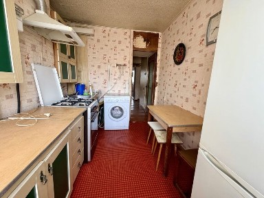 Сжам 2 к. квартиру ж/м Солнечный