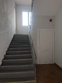 Комерційне приміщення 1200 кв. м