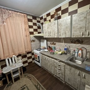 Продаж трикімної квартири