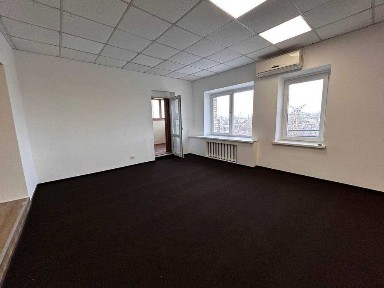 Пропонується в оренду офіс 140 кв. м, метро Тараса Шевченка