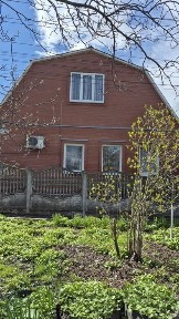 Продаж окремого будинку на Роменській