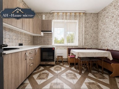 Продаж 1-квартири в Клубному Будинку по вул. Маяковського