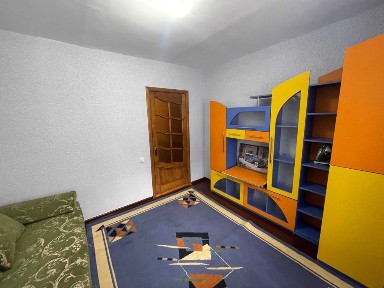 Оренда 2к. квартири, мікрорайон жовтневий, район 