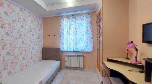 Затишна частина будинку в Крюківщині | 60 м² | Власне подвір'я та паркомісце