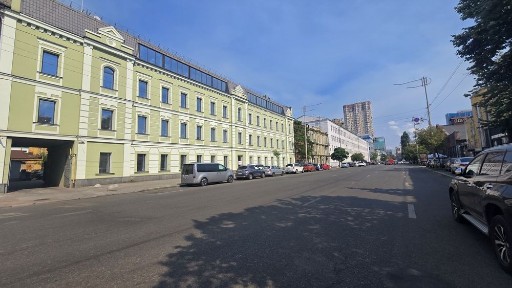 Оренда Окремої Будівлі 2000 m² | Без Комісії | Можливий Розділ по 1000 m² | вул. Жилянська