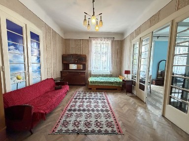 Оренда 2к квартири ЦЕНТР ТУРЕЦЬКА площа