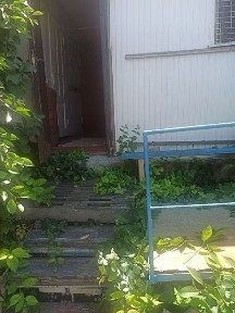 Сдам домик 3 к + гараж, двор отдельный. Совиньон у моря