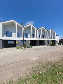 Продам сучасний таунхаус