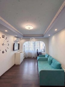 Продаж 2-кімнатної квартири 50.6 м², Сімї Хохлових, 3