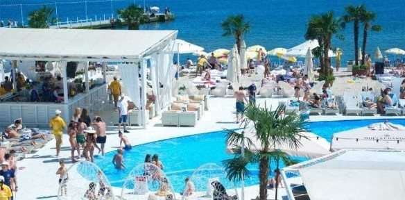Инвестиция по формуле пассивного дохода - дом под мини-отель в Аркадии