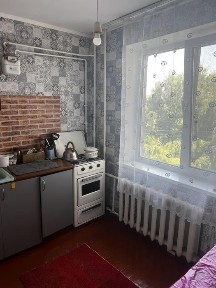 1-но кімнатна, Льва Толстого.