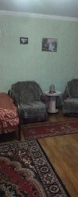 Продается 1-комная квартира в р-не 8 школы.