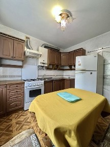 2 кімнатна, м-н Виставка
