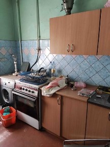 Продам 2-к полнометражную квартиру в центре города