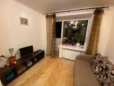 Оренда 1к квартири, вул Дністерська, 1 ( район Дарницькоі пл)