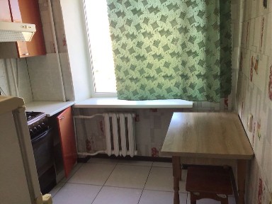 Здам в аренду однокімнатну квартиру на площі 700 річчя