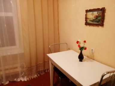 Продам 2 кім. квартир в центрі міста.