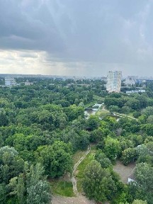 Продаж двокімнатної квартири в місті Києві