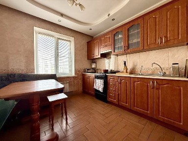 Центр! 4 кімнатна квартира 79 м. кв.
