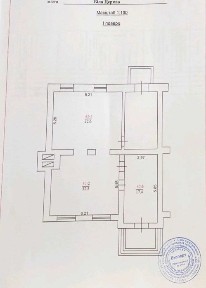 Приміщення з окремим входом та вітражними вікнами в районі Клініки