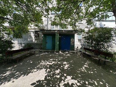 Продаж 3 кімнатної квартири 70 метрів з крутим ремонтом, центр, Троїцька, 3/9 поверх