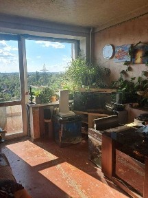 Сдам 2-х комн. кв. Пр. Слобожанского, 127. Без мебели. Питомцы.