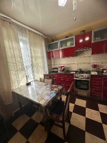 Продаж 2 к. кв., вул. Автозаводська /1й Южний/.