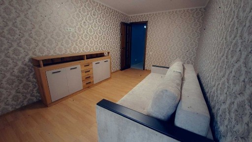 1 кім Злуки кут Канада. Новобудова