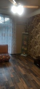 Продам 2ух. к.кв 3/5 60м² Сталинка Центр пр. Свободы АО тазовое 2 балкона.
