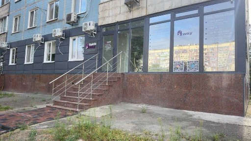 Оренда приміщення 20 кв. м. Кондратюка перша лінія біля АТБ