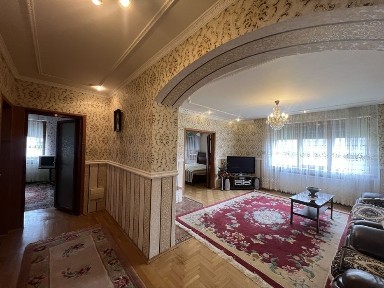 Оренда трикімнатноі квартири в центрі міста
