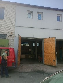Сто 2 підйомники, два поверхи по 50м2