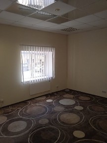 Без комиссии, 1 этаж, метро Арсенальная 5 минут