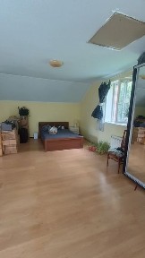 Сдам дом, с удобствами, своим двором и заездом для машины метро Защитников Украины