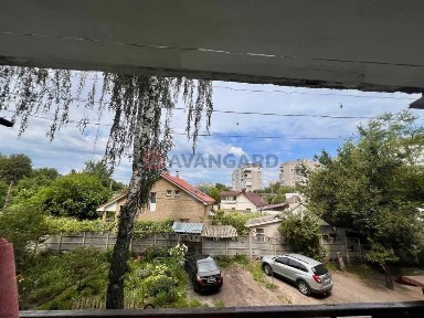 Здається в оренду простора 2-кімнатна квартира по вул. Різдвяна (район Вантажного порту).
