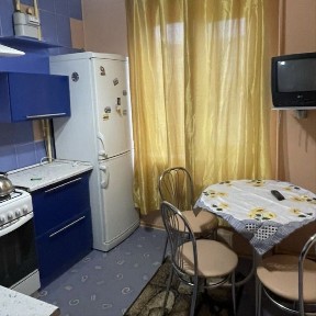 Чураївни 11 Левада з кондиціонером вільна
