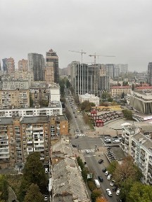 Київ, Печерський, вулиця Антоновича 109