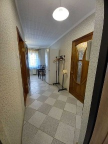 Без комісії. 1ккв. Оболонь, Приозерна 12а, ст. м. Почайна-15 мин пішки.