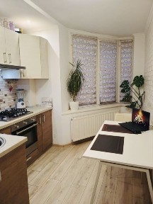 Продаж затишної 1к квартири, с. Святопетрівське