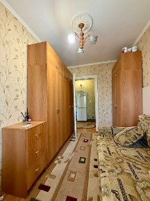 Продаю 2-кімнатну квартиру, Ліски, на розі вулиць Є. Логінова та Курортної. Ц5